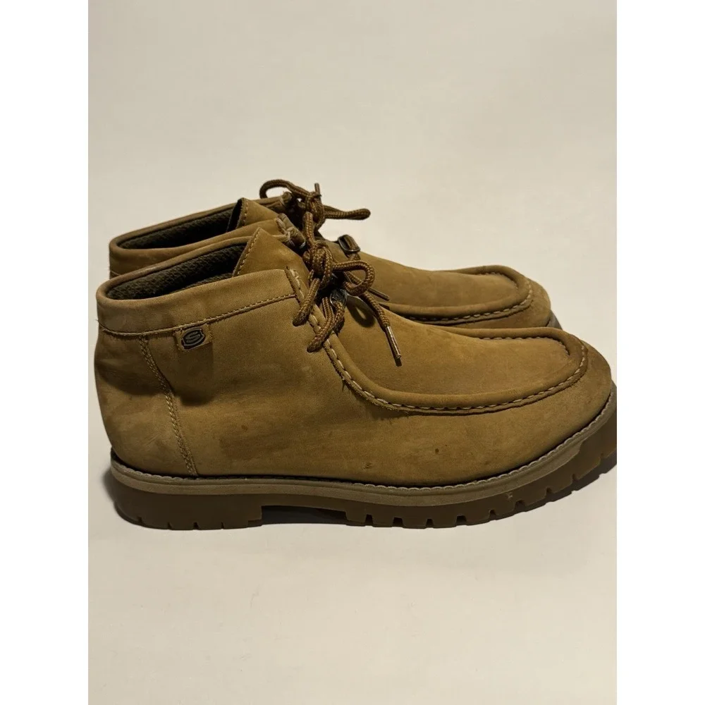 Skechers Collection Men's Size 10.5 Suede Ankle Boot Lace Up Relax Fit